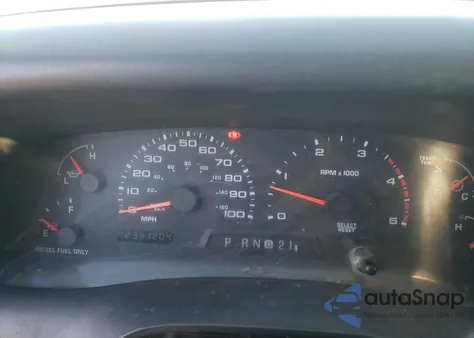 2002 Ford F450 Super Duty из США, поврежденный, VIN 1FDXF46F82EB02695